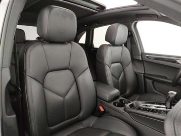 Porsche Macan I S — photo 12