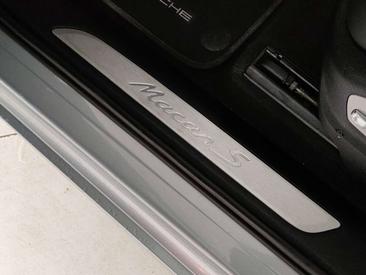 Porsche Macan I S — photo 16