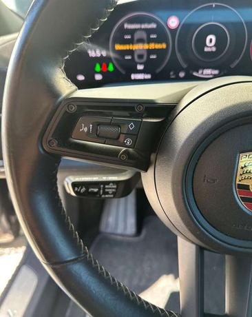Porsche Taycan 4S — photo 10