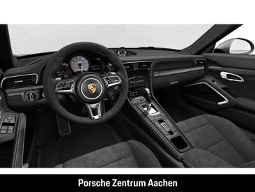 Porsche 911 Cabriolet Carrera 4 GTS — photo 4