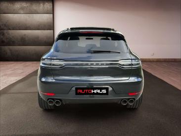 Porsche Macan — photo 3