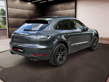 Porsche Macan — photo 5
