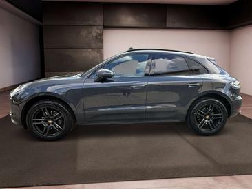 Porsche Macan — photo 7