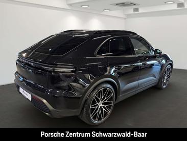 Porsche Macan I 4 Electric — photo 5