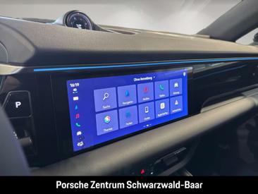 Porsche Macan I 4 Electric — photo 18