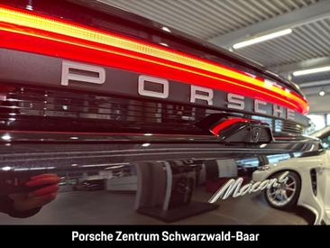 Porsche Macan I 4 Electric — photo 28