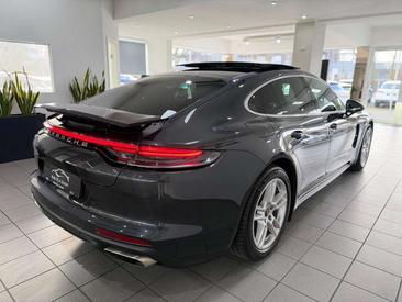 Porsche Panamera — photo 6