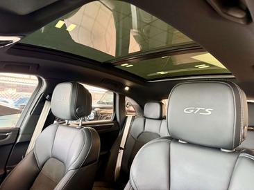 Porsche Macan I GTS — photo 8
