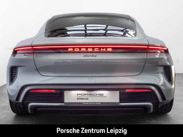 Porsche Taycan Turbo — photo 5