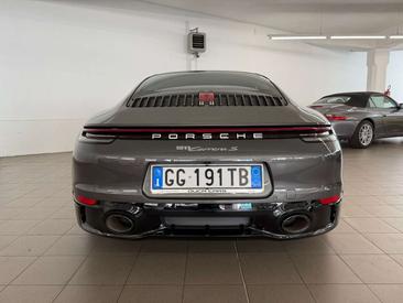 Porsche 911 Carrera S — photo 4
