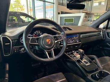 Porsche Cayenne GTS — photo 4