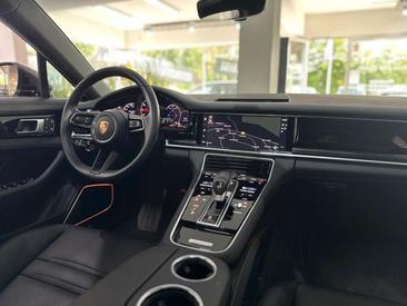 Porsche Panamera — photo 26