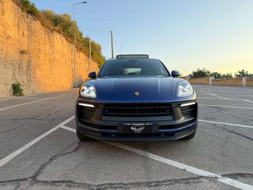 Porsche Macan — photo 6