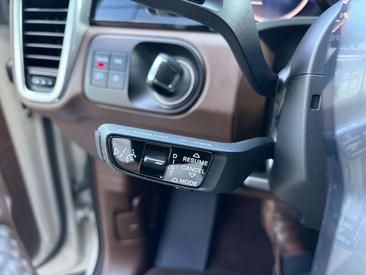 Porsche Cayenne III — photo 39