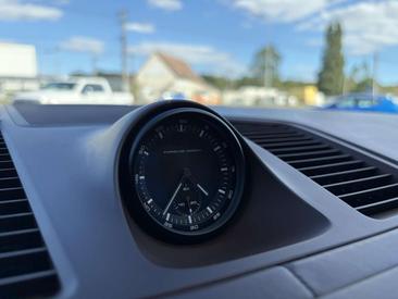 Porsche Cayenne III — photo 43