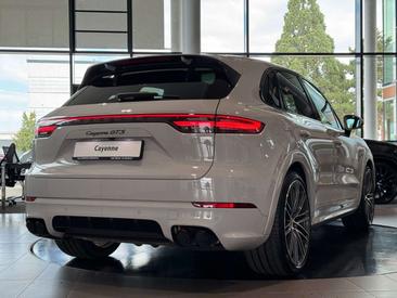 Porsche Cayenne GTS — photo 26