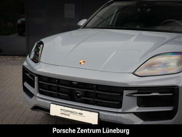 Porsche Cayenne S E-Hybrid — photo 12