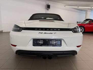 Porsche 718 Cabriolet Boxster T — photo 4