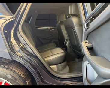 Porsche Macan I S — photo 20