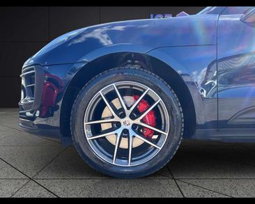 Porsche Macan I S — photo 21