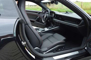 Porsche 911 Cabriolet Carrera 4S — photo 6