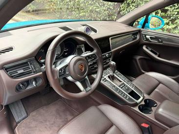 Porsche Macan I S — photo 4