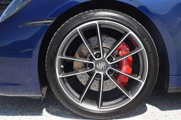 Porsche 911 Targa Targa 4S — photo 11