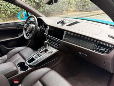 Porsche Macan I S — photo 5