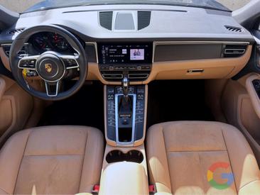 Porsche Macan — photo 7