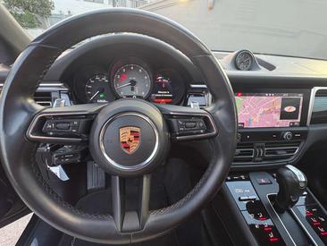 Porsche Macan I S — photo 14