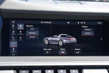 Porsche 911 Targa Targa 4S — photo 22
