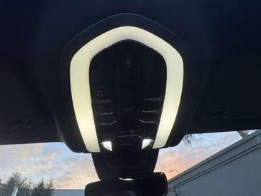 Porsche Macan I S — photo 18