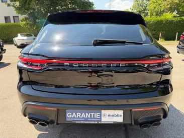 Porsche Macan — photo 4