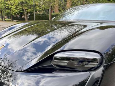 Porsche Taycan — photo 11