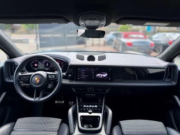 Porsche Cayenne GTS — photo 19