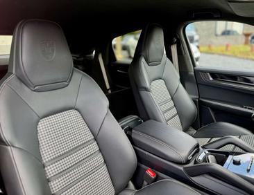 Porsche Cayenne GTS — photo 20
