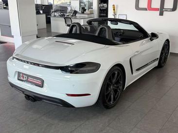 Porsche 718 Cabriolet Boxster — photo 5