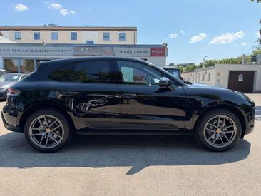 Porsche Macan — photo 6