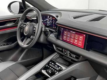Porsche Macan I Electric — photo 13