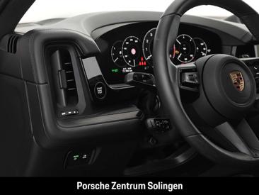 Porsche Cayenne GTS — photo 16