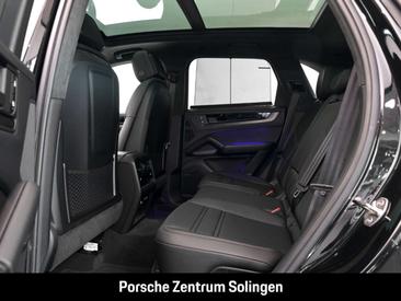 Porsche Cayenne GTS — photo 19
