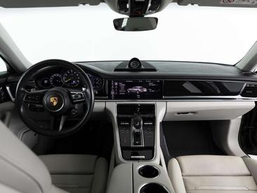 Porsche Panamera 4S E-Hybrid — photo 10