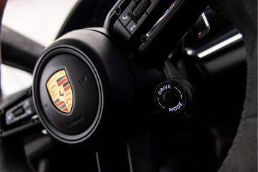 Porsche Panamera Turbo S E-Hybrid — photo 39
