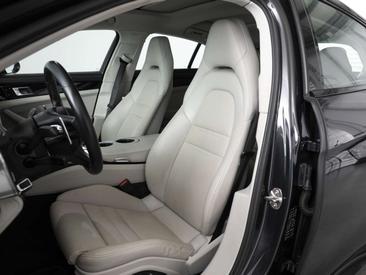 Porsche Panamera 4S E-Hybrid — photo 18