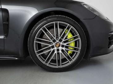 Porsche Panamera 4S E-Hybrid — photo 27