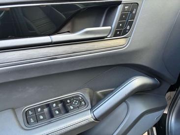 Porsche Cayenne GTS — photo 28