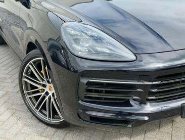 Porsche Cayenne III — photo 12