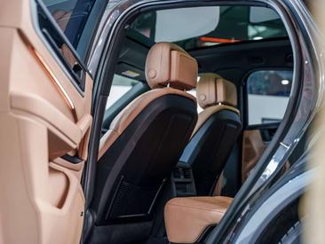 Porsche Cayenne E-Hybrid — photo 17