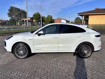 Porsche Cayenne III — photo 7