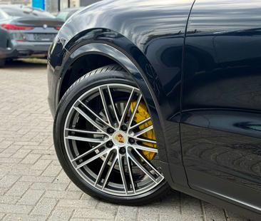 Porsche Cayenne III — photo 13